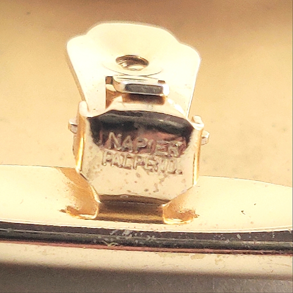 Large Napier Gold Tone Square Clip Earrings - Picture 3 of 8